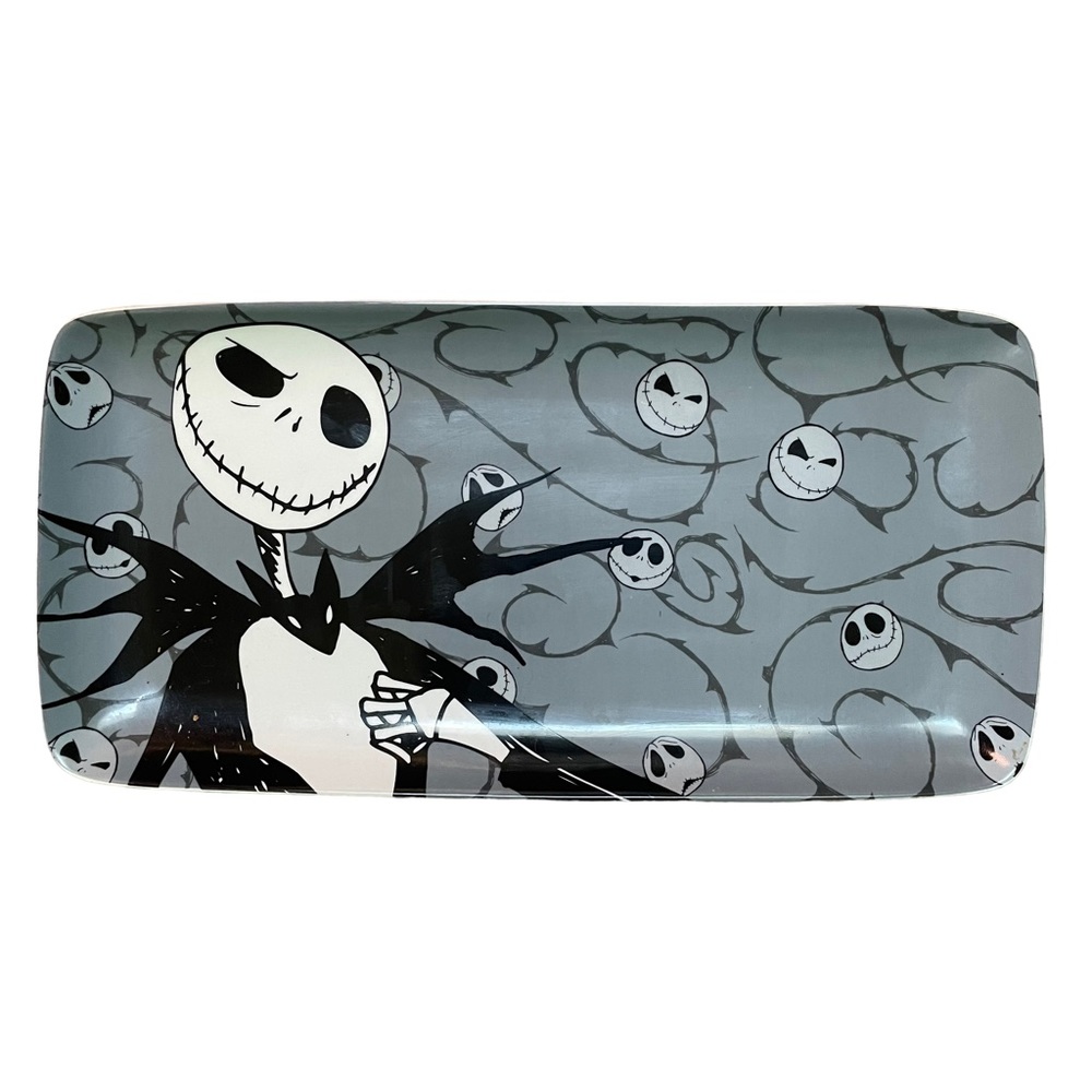 NWOT DISNEY NIGHTMARE BEFORE CHRISTMAS CERAMIC SERVING DISH